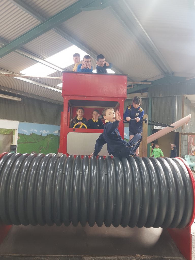 This image has an empty alt attribute; its file name is 20220513_1221290-768x1024.jpg